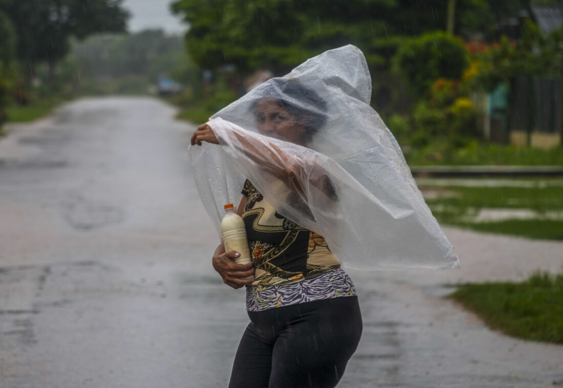 A huge Hurricane Helene is expected to hit Florida as a major storm and ...